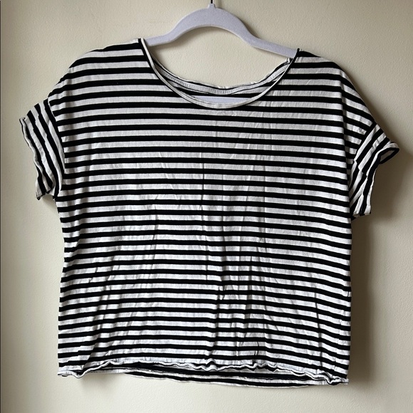 Anna Field Basic Tee - Picture 1 of 3